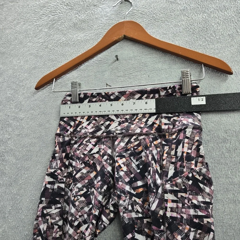Lululemon Women Activewear Pants 4 Black Geometric Fast Free II Yoga Legging